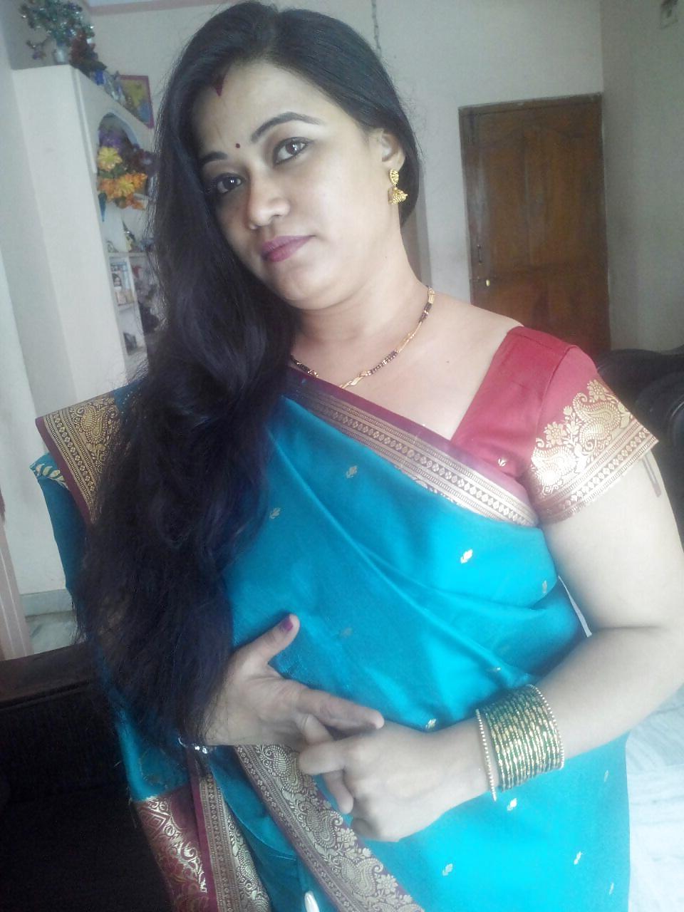 14P Indian escorts bangalore