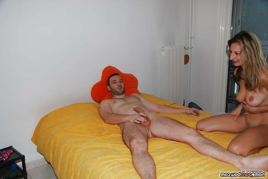 25P Amateurs having sex