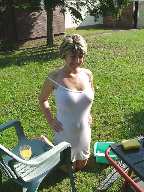 25P UK Sara, BBQ wet
