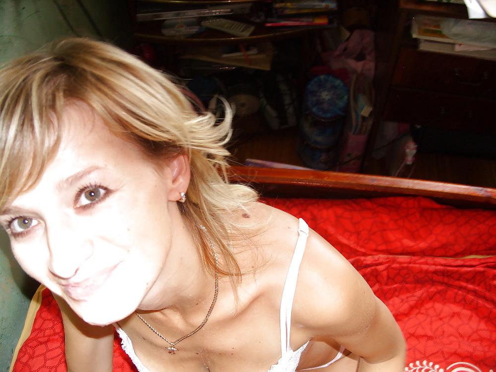 20P Russian sexy wife