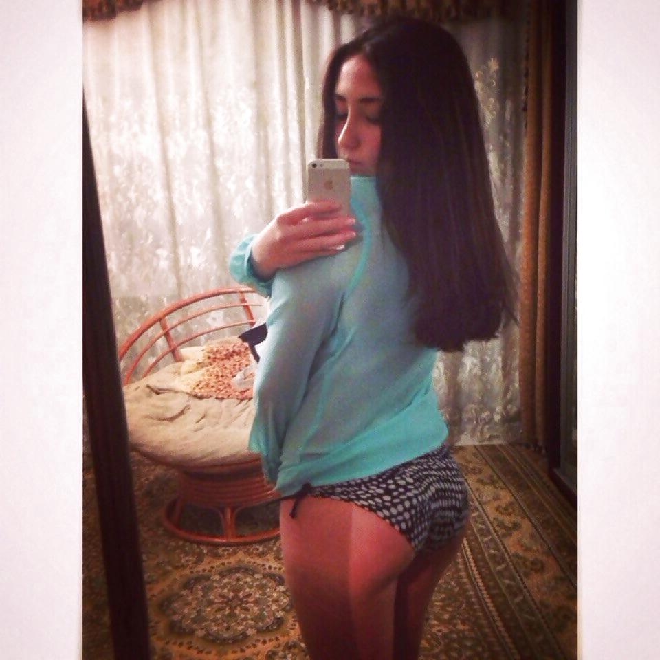 17P Nika, Russian Teen Girl Selfshots (18+)