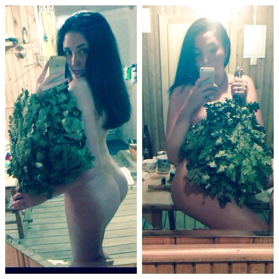 17P Nika, Russian Teen Girl Selfshots (18+)