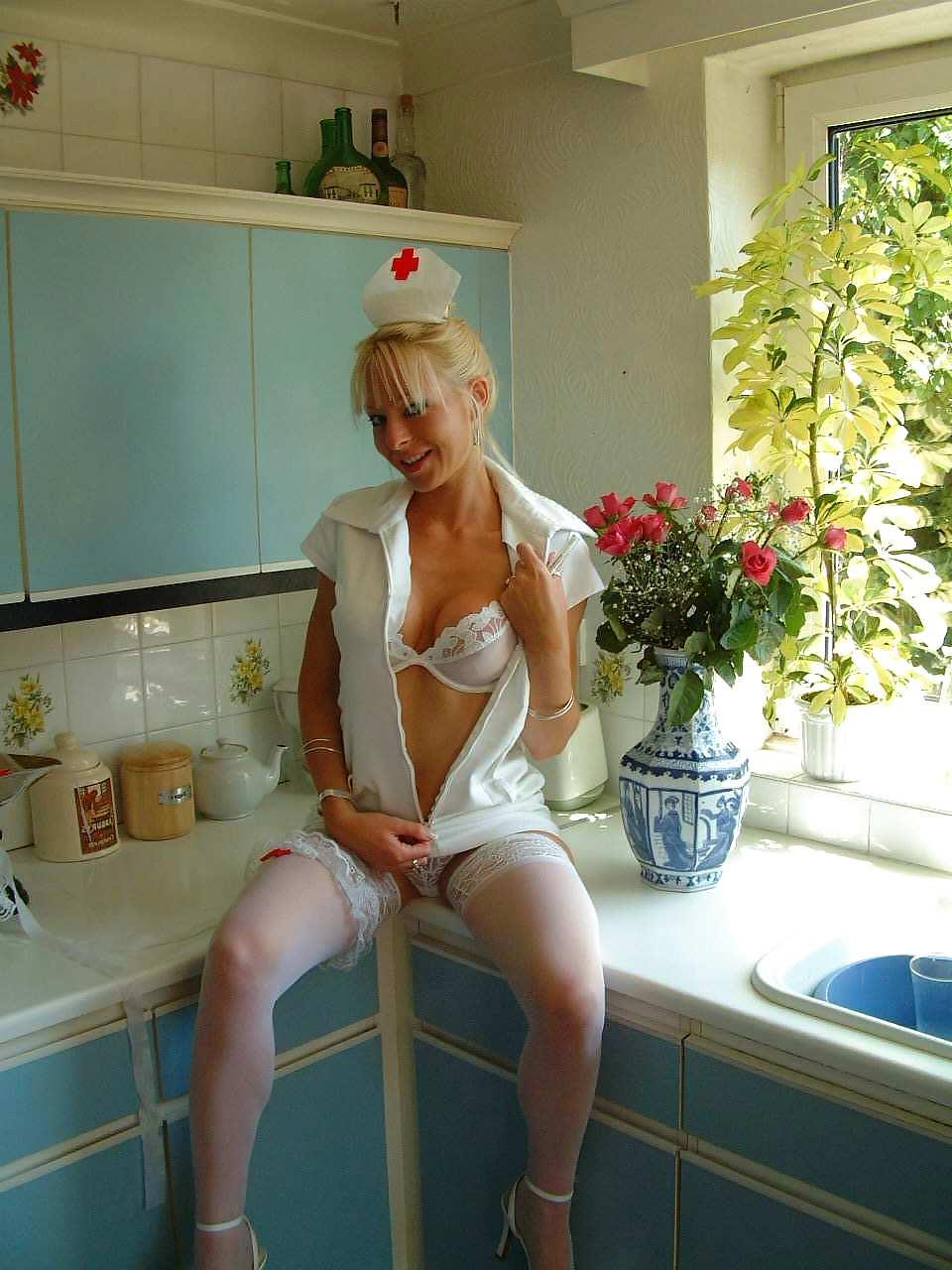 25P Michelle - Nurse Outfit