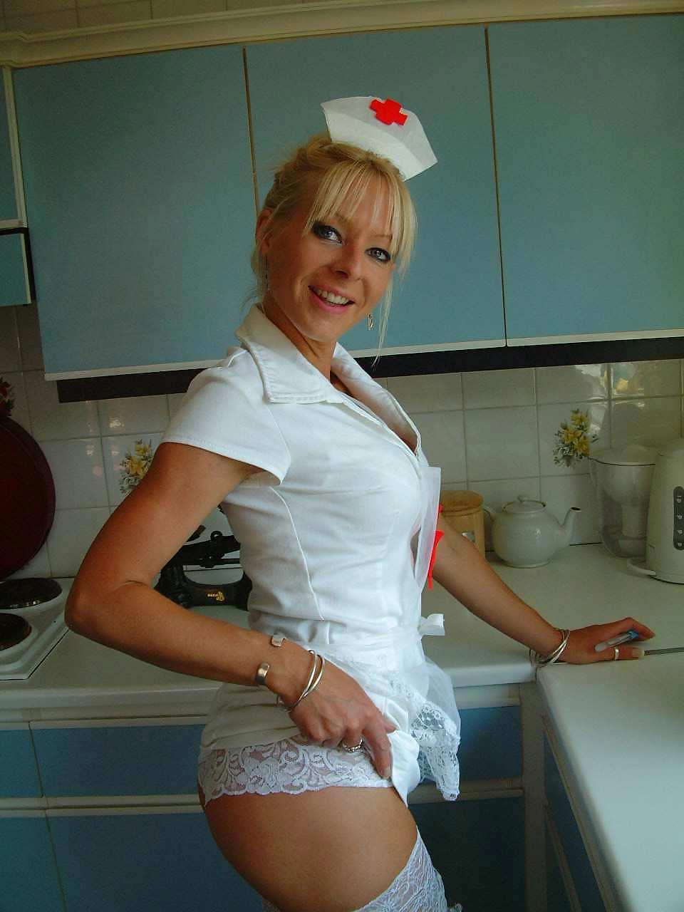 25P Michelle - Nurse Outfit
