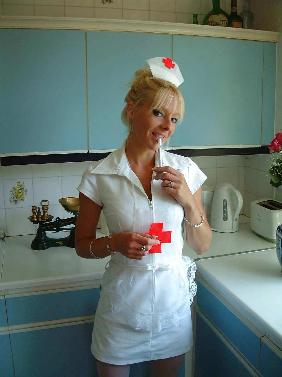 25P Michelle - Nurse Outfit