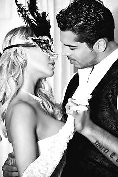 25P Blindfolded & Masked