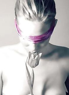 25P Blindfolded & Masked