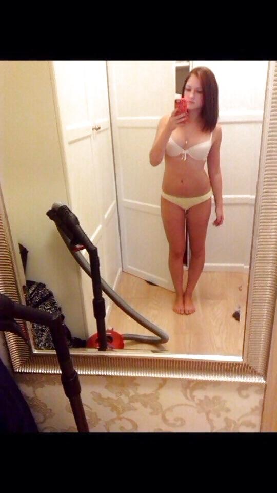 7P Anastasiya, Russian Teen Girl Selfshots (18+)