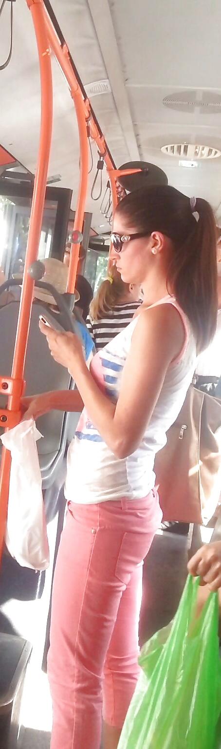 25P Spy bus sexy women ass and bust romanian