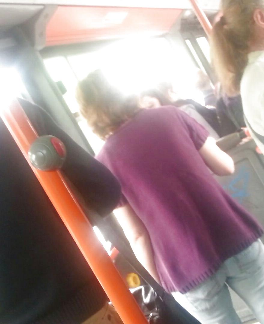 25P Spy bus sexy women ass and bust romanian