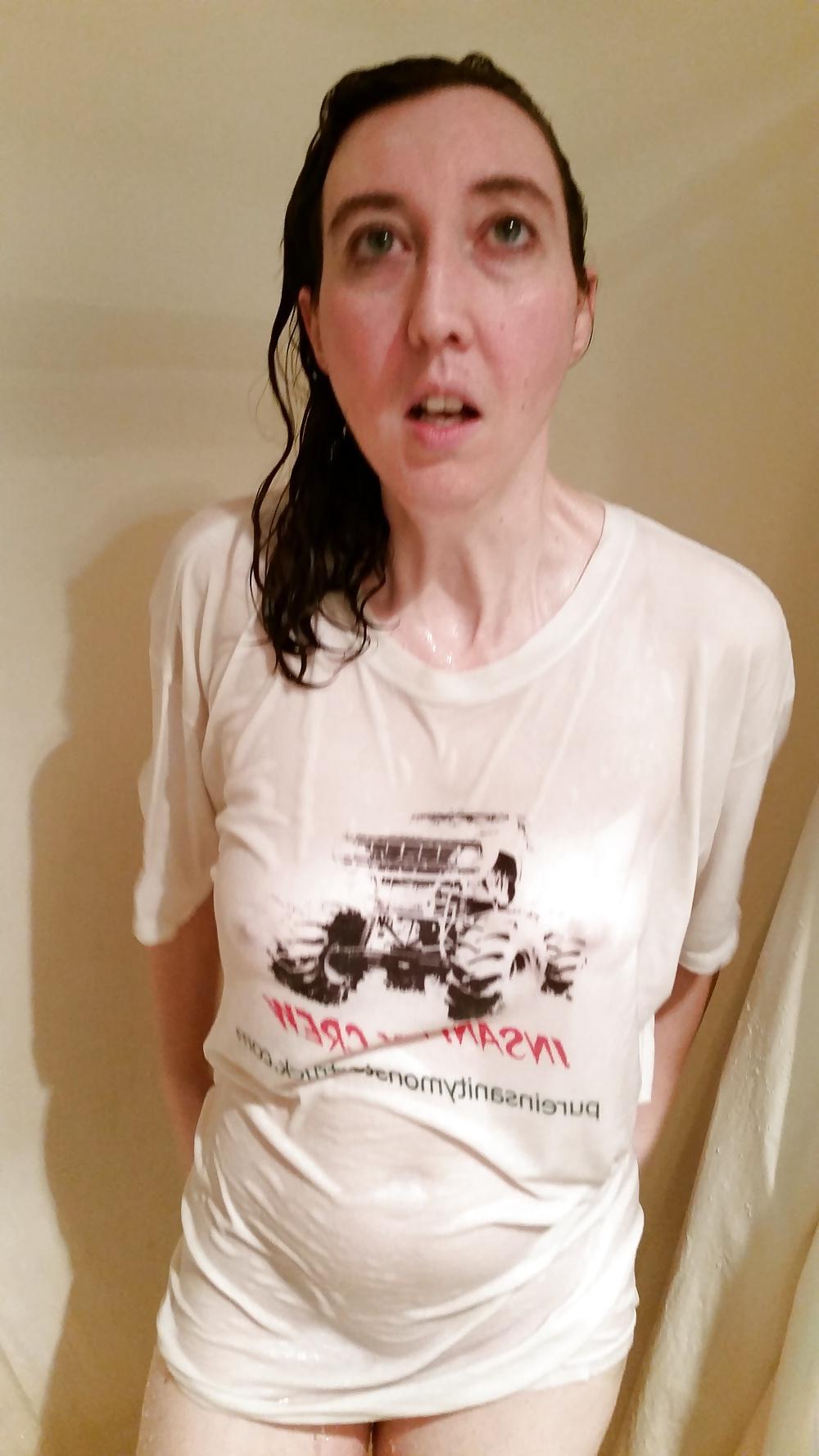 25P My wife's first wet t shirt pics and after.