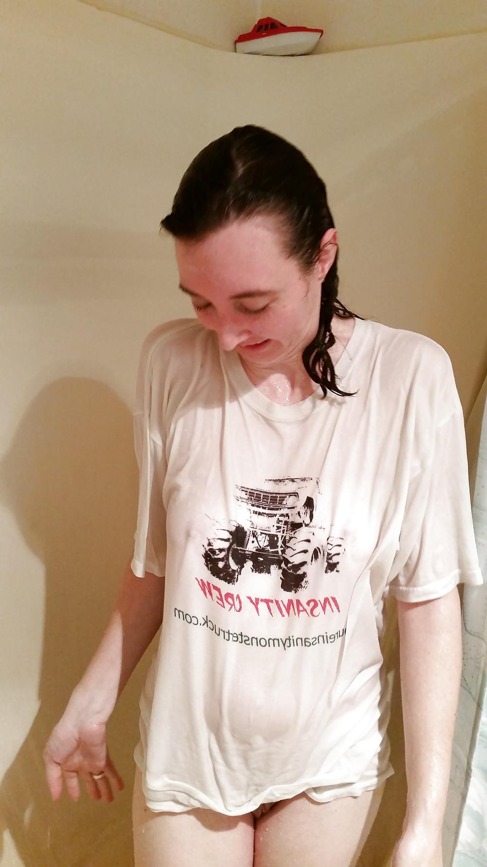 25P My wife's first wet t shirt pics and after.