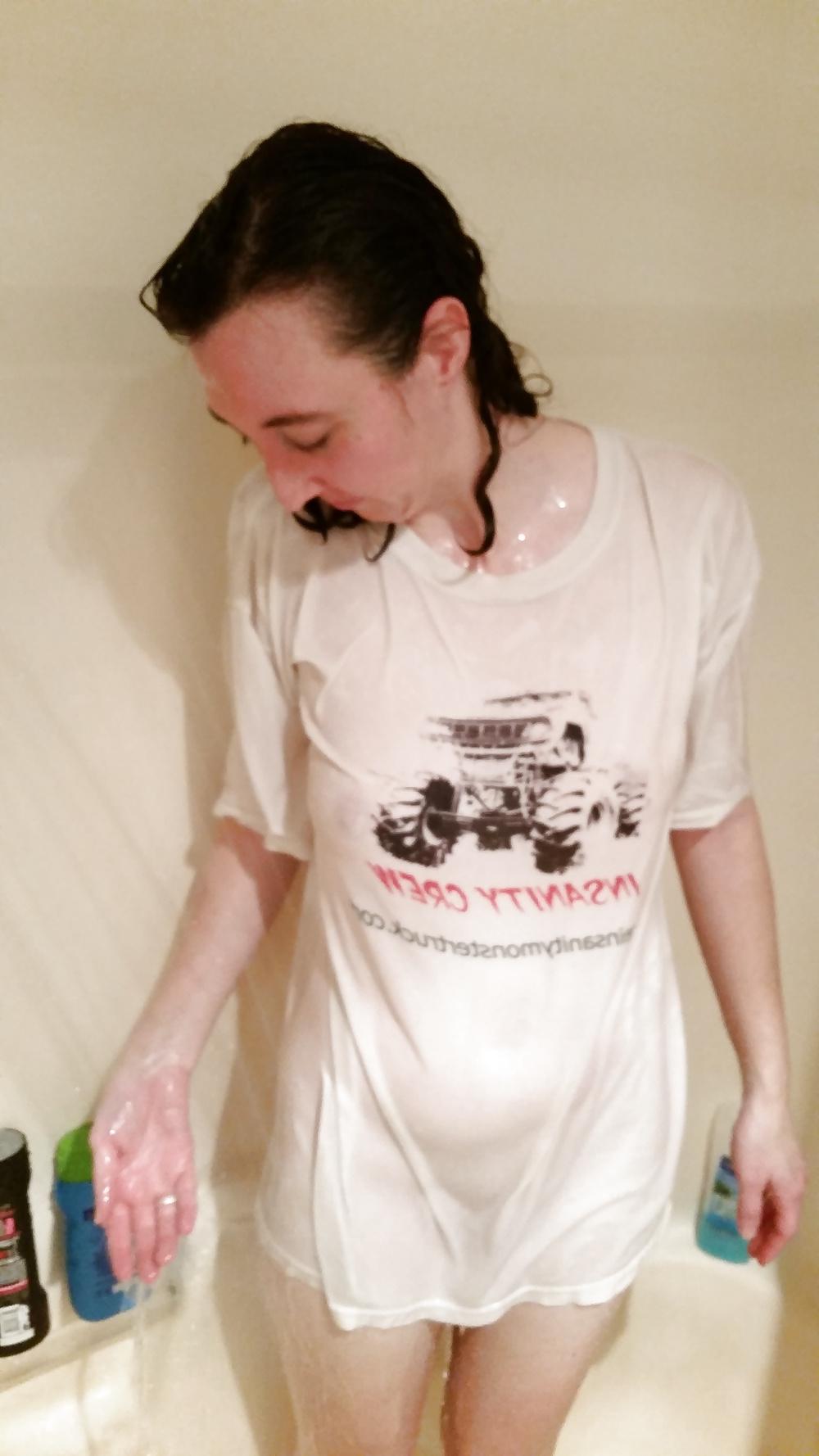 25P My wife's first wet t shirt pics and after.
