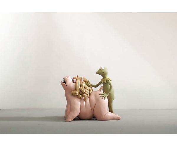 25P BDSM - Miss Piggy Kermit and Kermit
