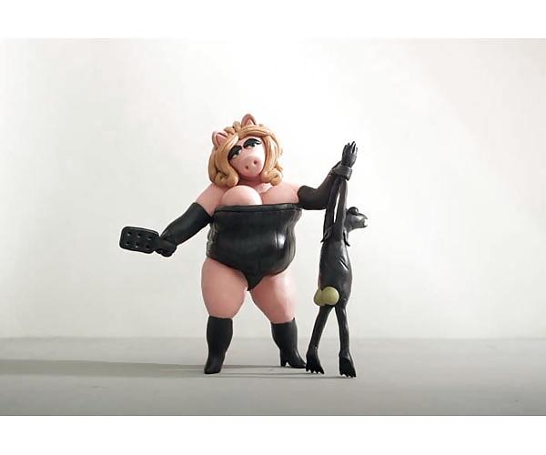 25P BDSM - Miss Piggy Kermit and Kermit