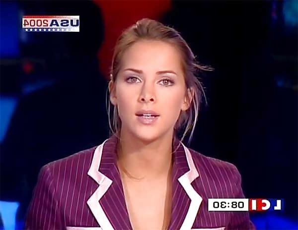 22P Sexy news reporters