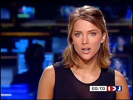 22P Sexy news reporters