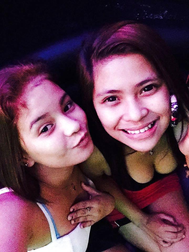 4P Ang Sarap Ni jusTine BeRgoro NakA ITIM na SanDo :)