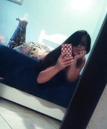 23P Sexy latina