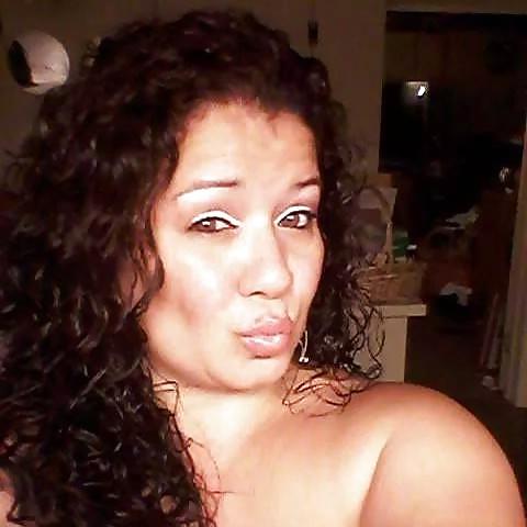 25P Lusty latina's