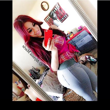 25P Latina milf perfection
