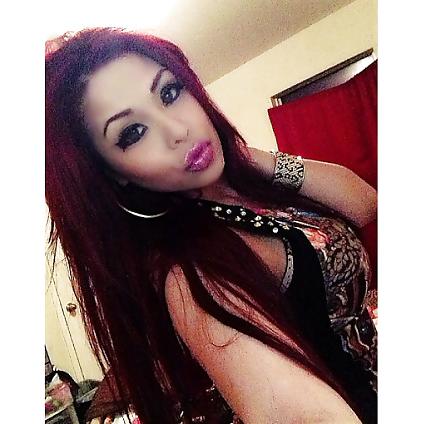 25P Latina milf perfection