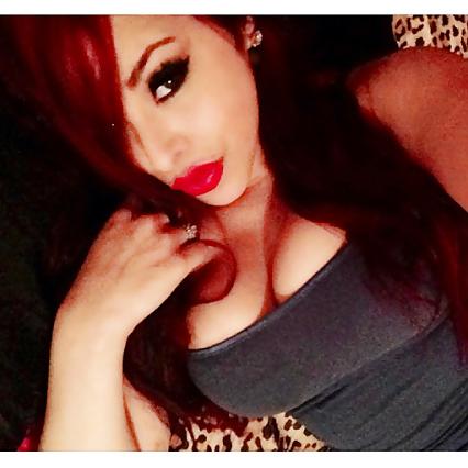 25P Latina milf perfection