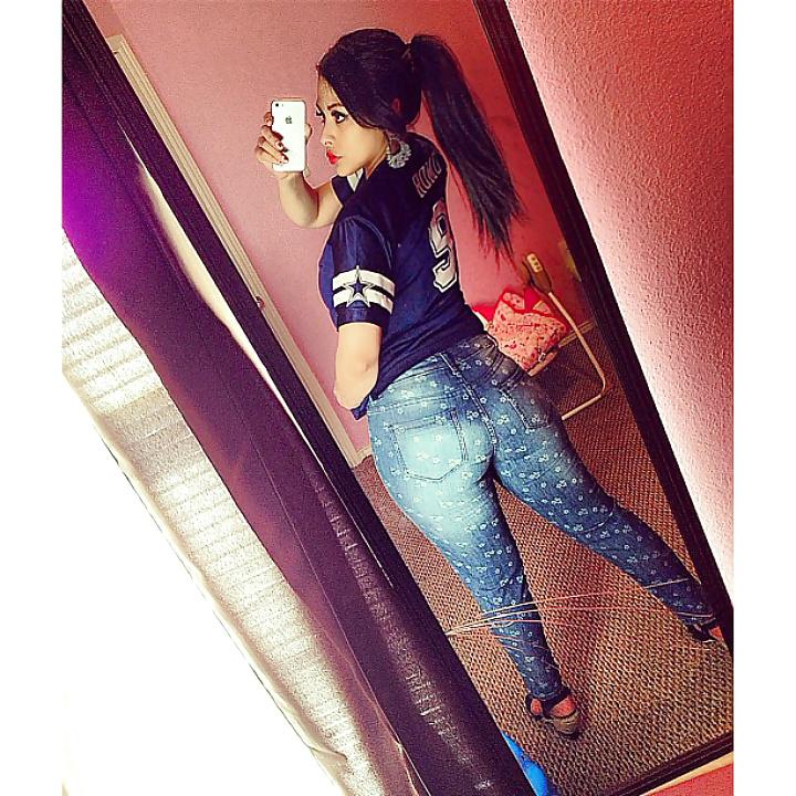 25P Latina milf perfection