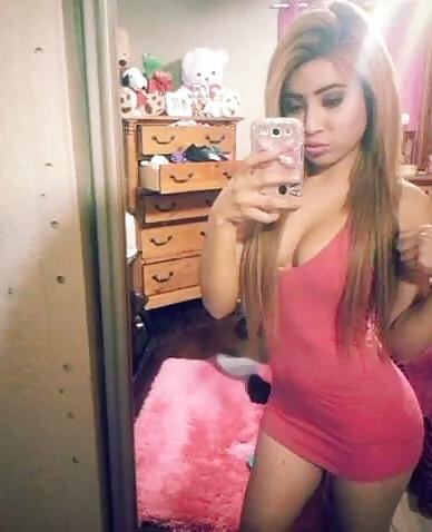 25P Latina milf perfection