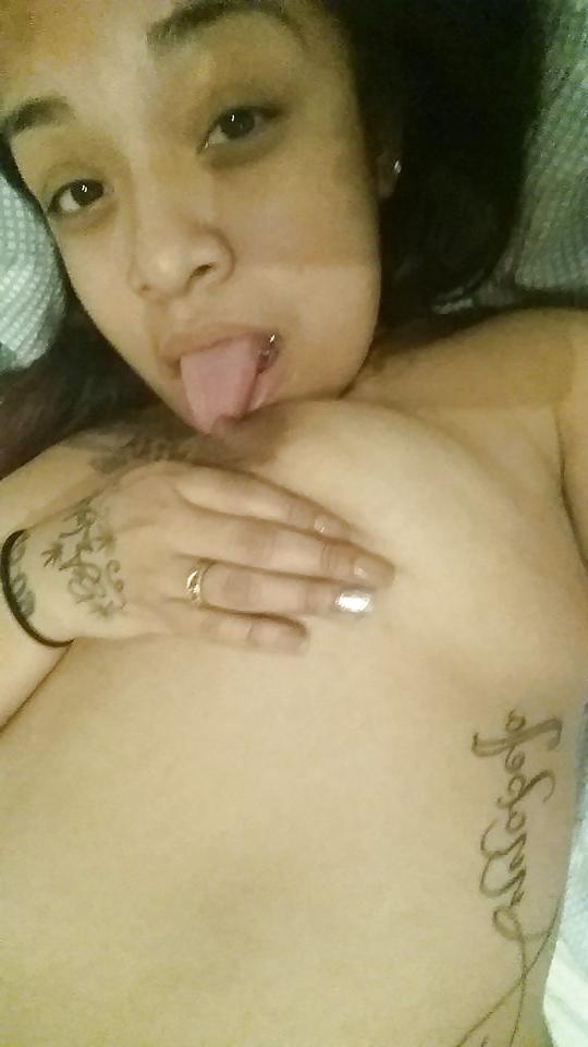 10P Latina Hood Rat Smutty