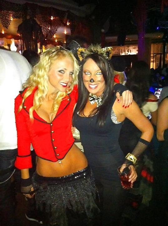 25P Ashley B (girl we went to school with, see description)