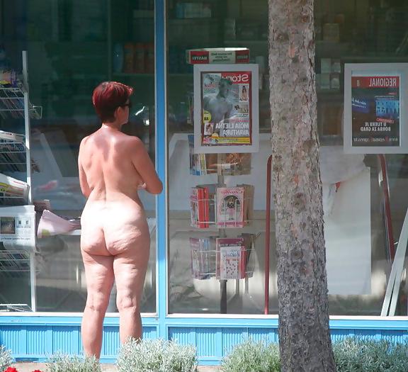 25P Mature Nudist Ladies 7