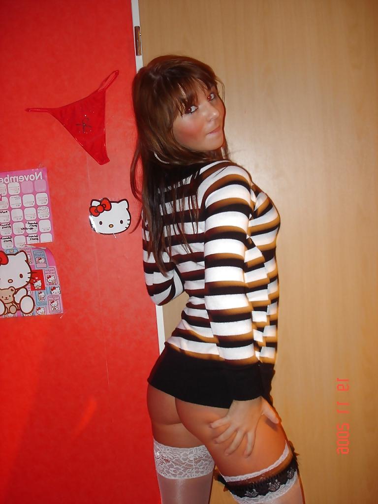 25P Young Hot Girl