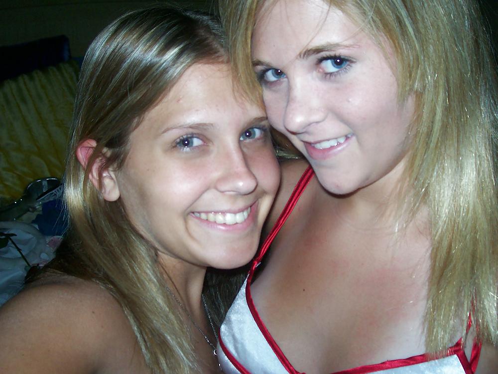 8P Sexy amateur nurse