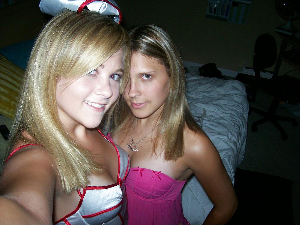 8P Sexy amateur nurse