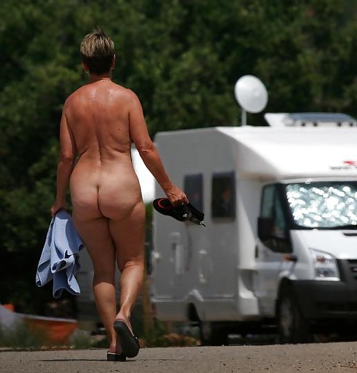 25P Mature Nudist Ladies 2
