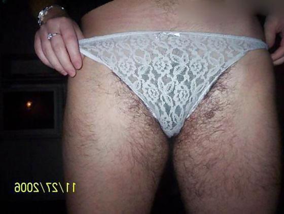 25P Women with hairy legs