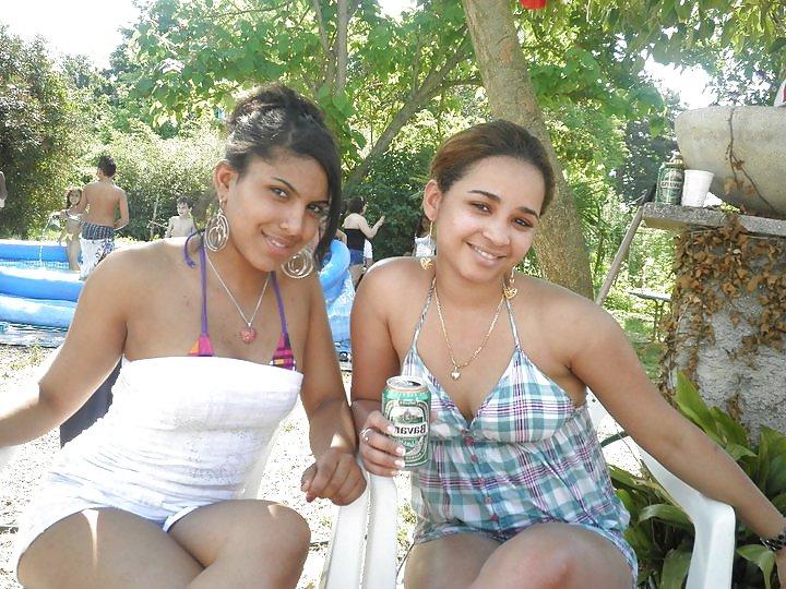 13P Puta Teen latina
