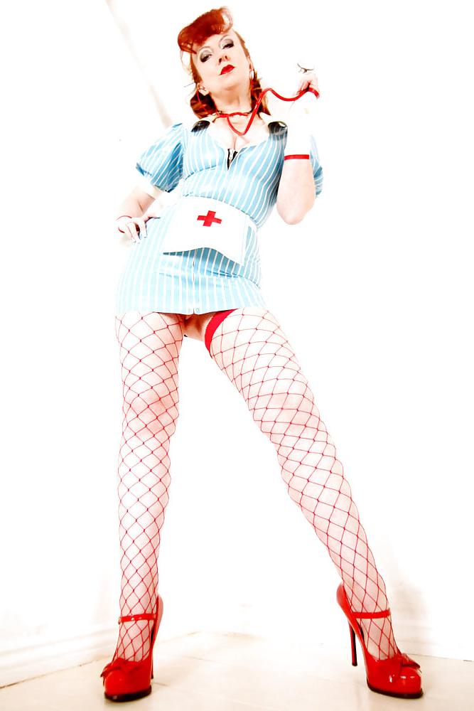 16P Red-Horny Nurse
