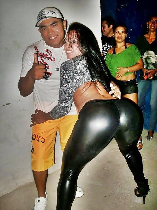 25P Bundas diversas