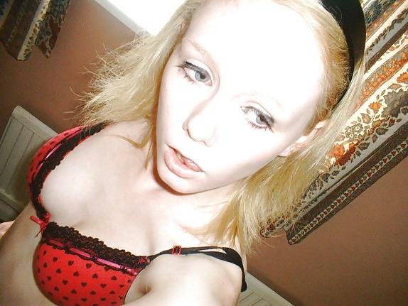 8P Bulgarian amateur girl