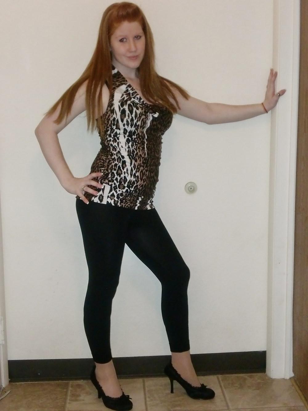25P Random Redhead Webcam Sluts