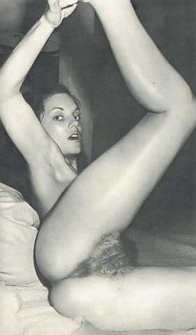 25P Vintage Hairy Cunts 1
