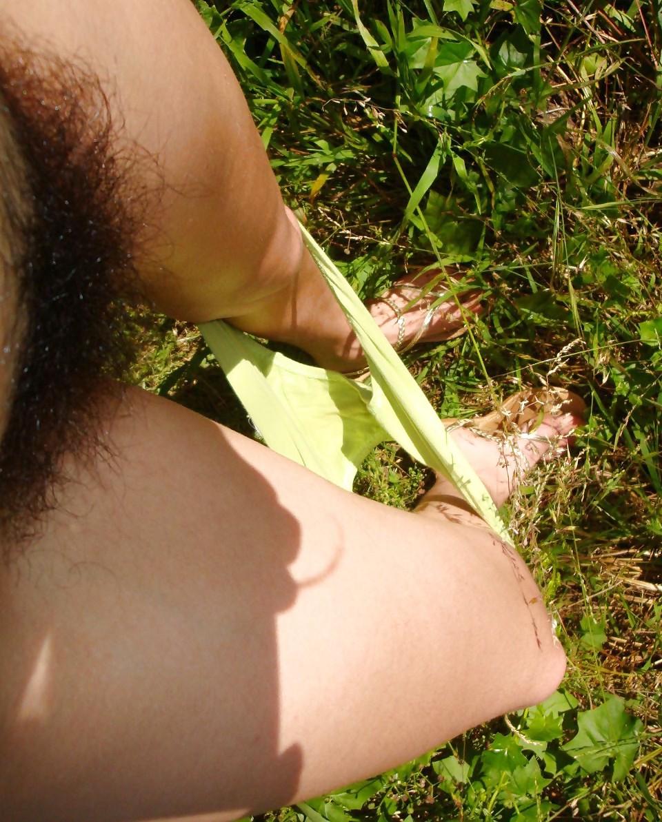 25P Vintage Hairy Cunts 1