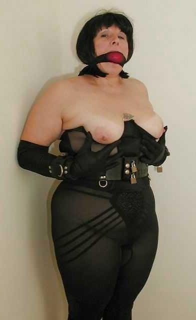20P Mature BDSM