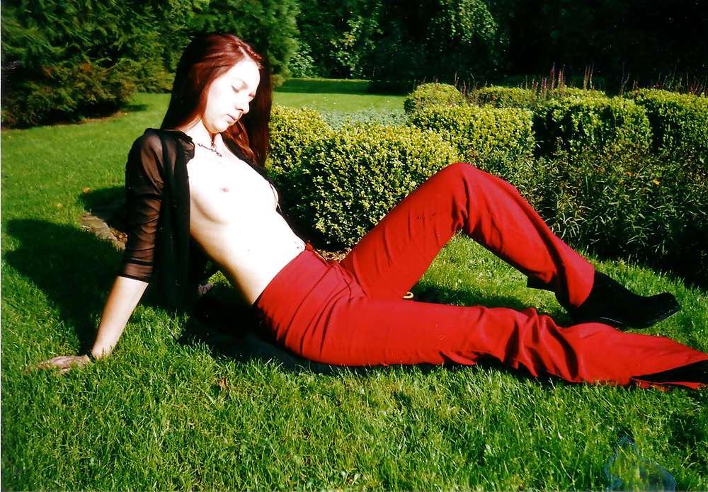 25P Amateur Amanda Part Three