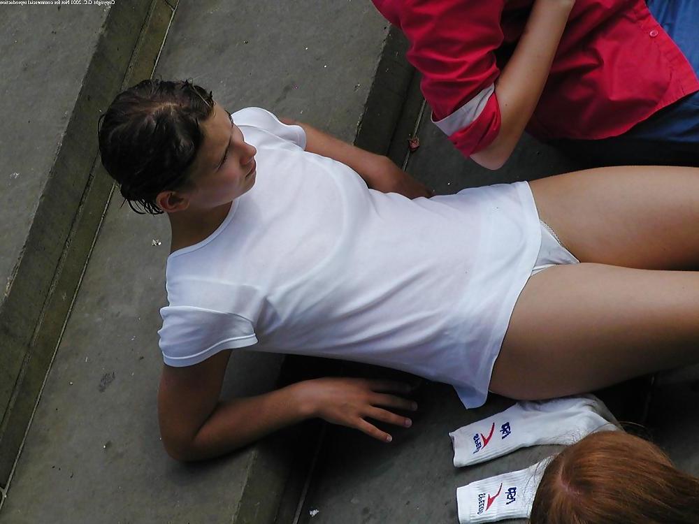 25P Wet Look Teen