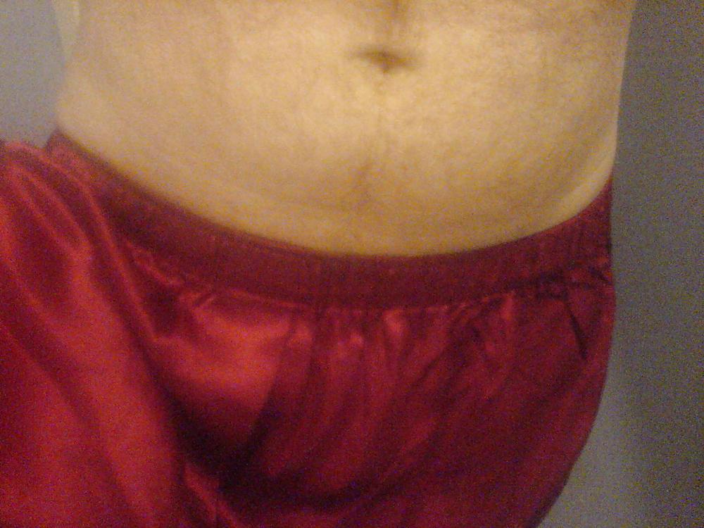 6P Me cumming on satin salwar bottoms 