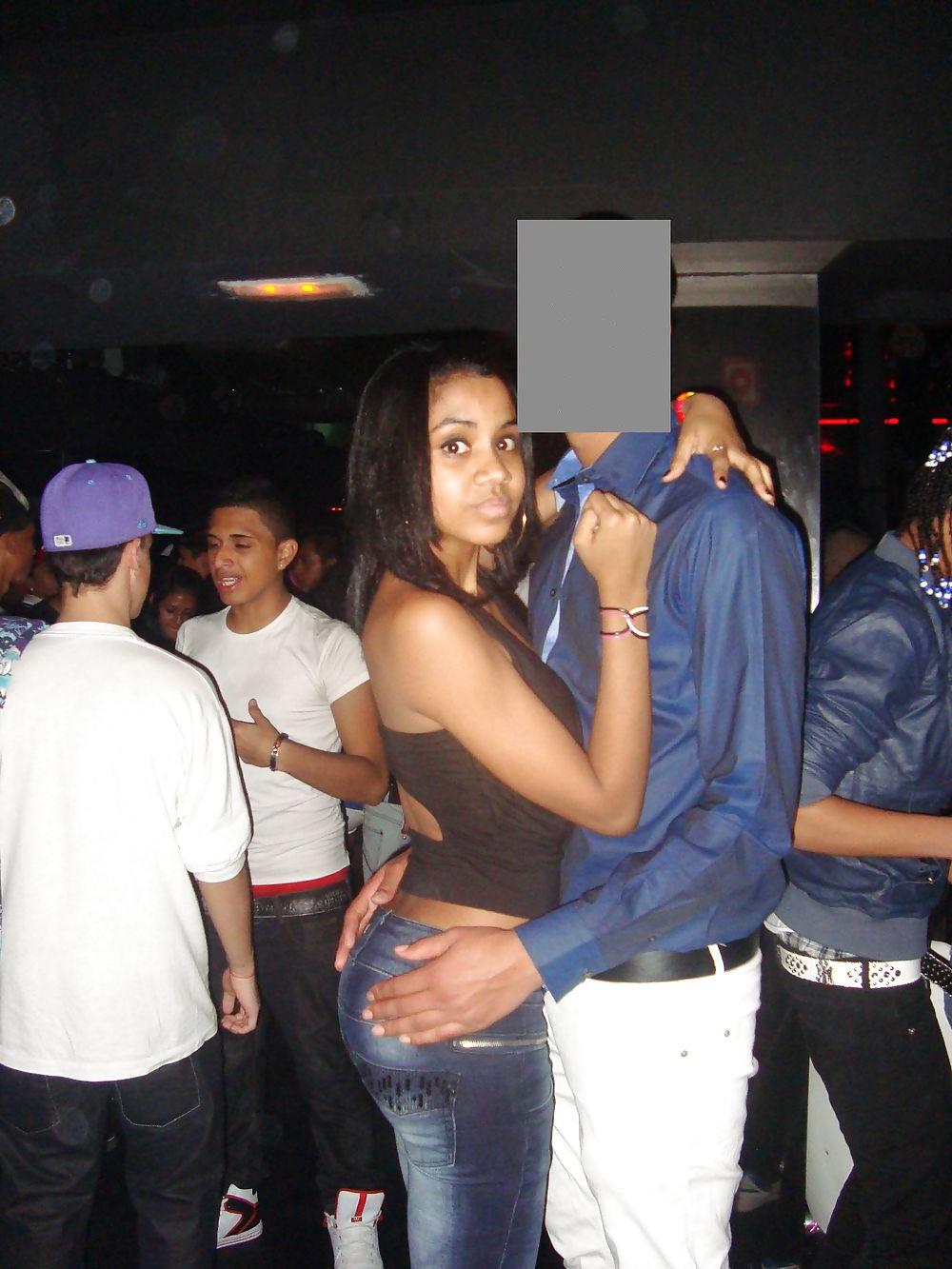 17P Latinas bonitas