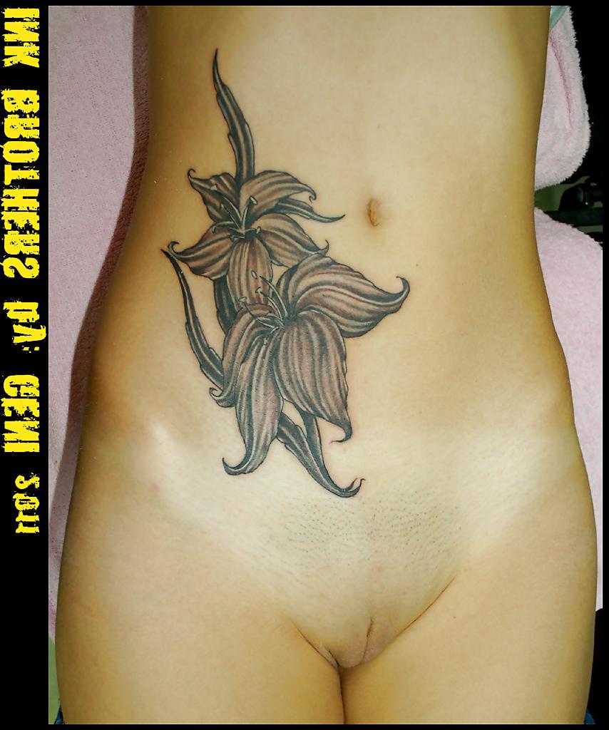 25P Bulgarian Tattooed Pussys
